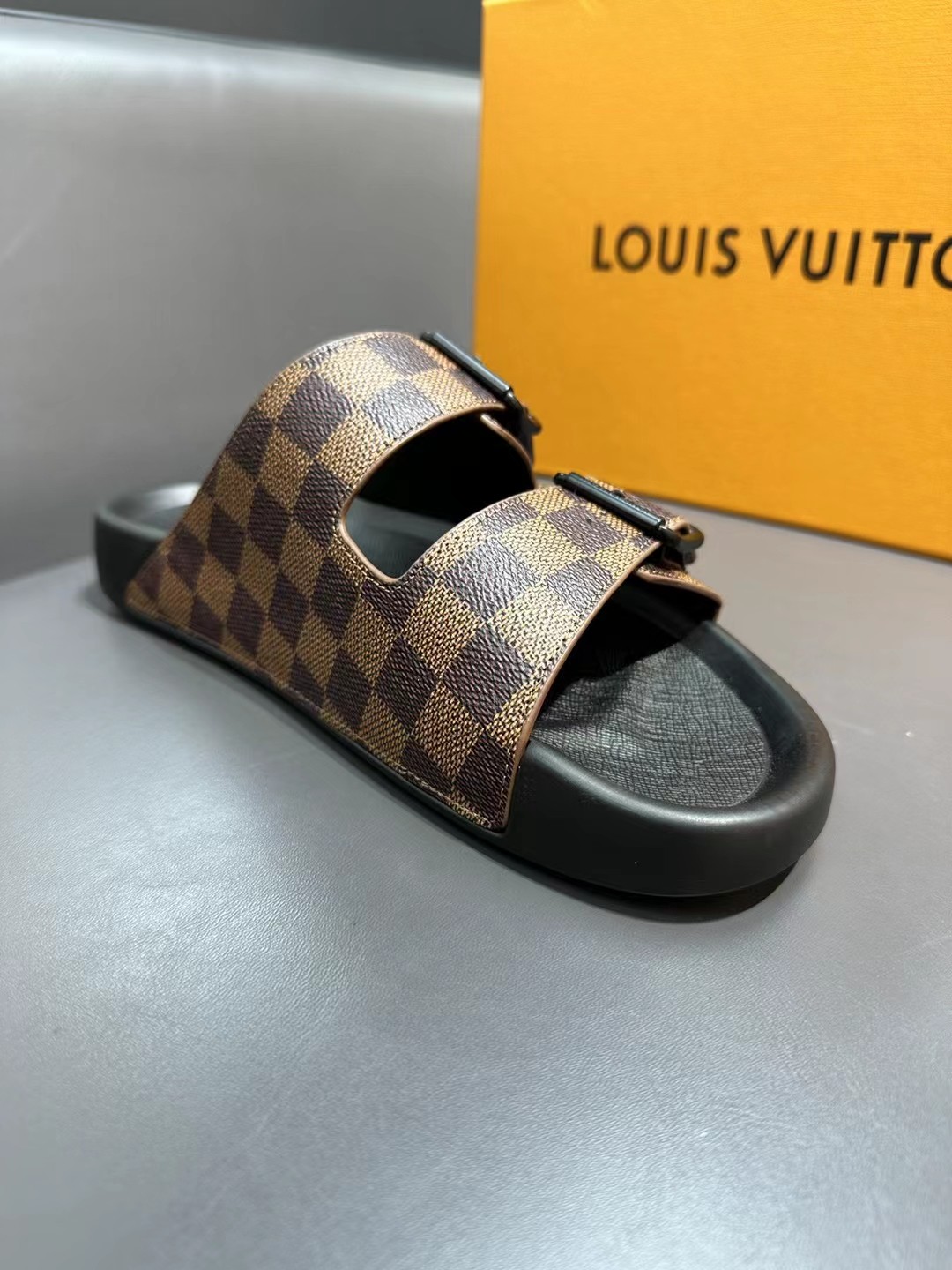 Louis Vuitton Basic Shoes L