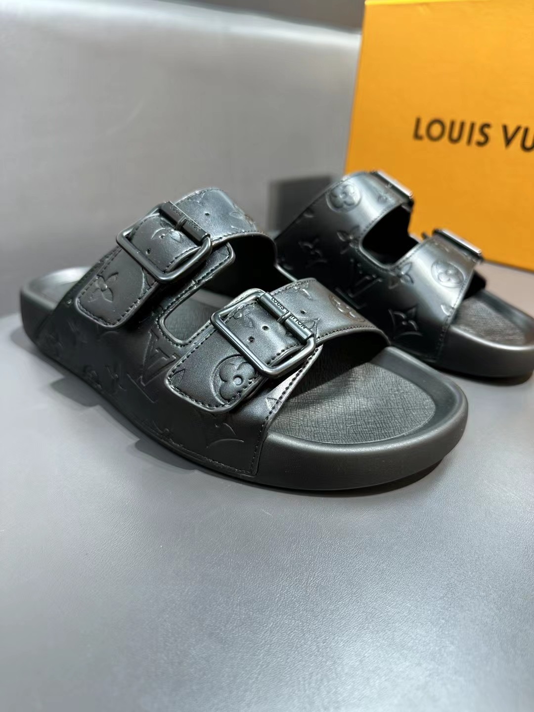 Louis Vuitton Basic Shoes L