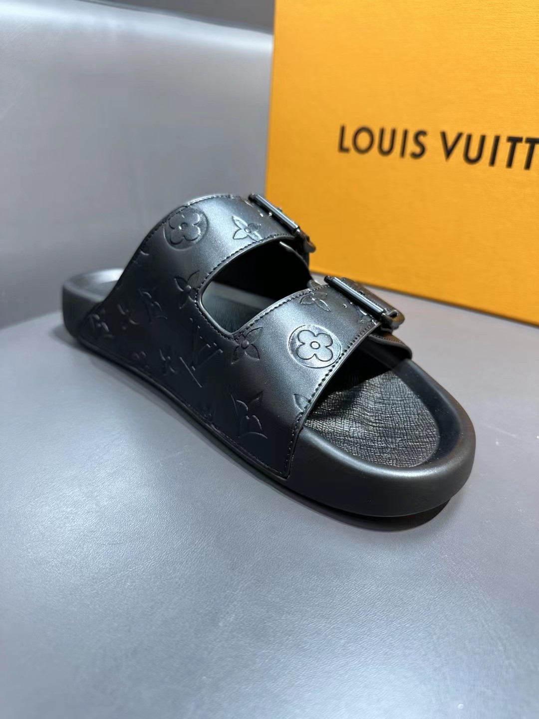 Louis Vuitton Basic Shoes L