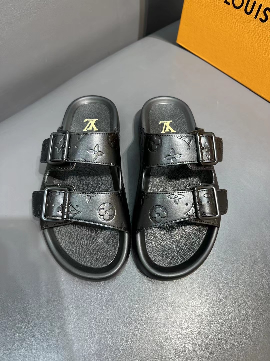 Louis Vuitton Basic Shoes L