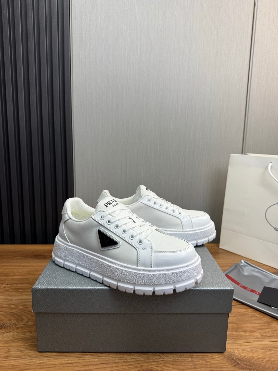 Male Basic Shoes