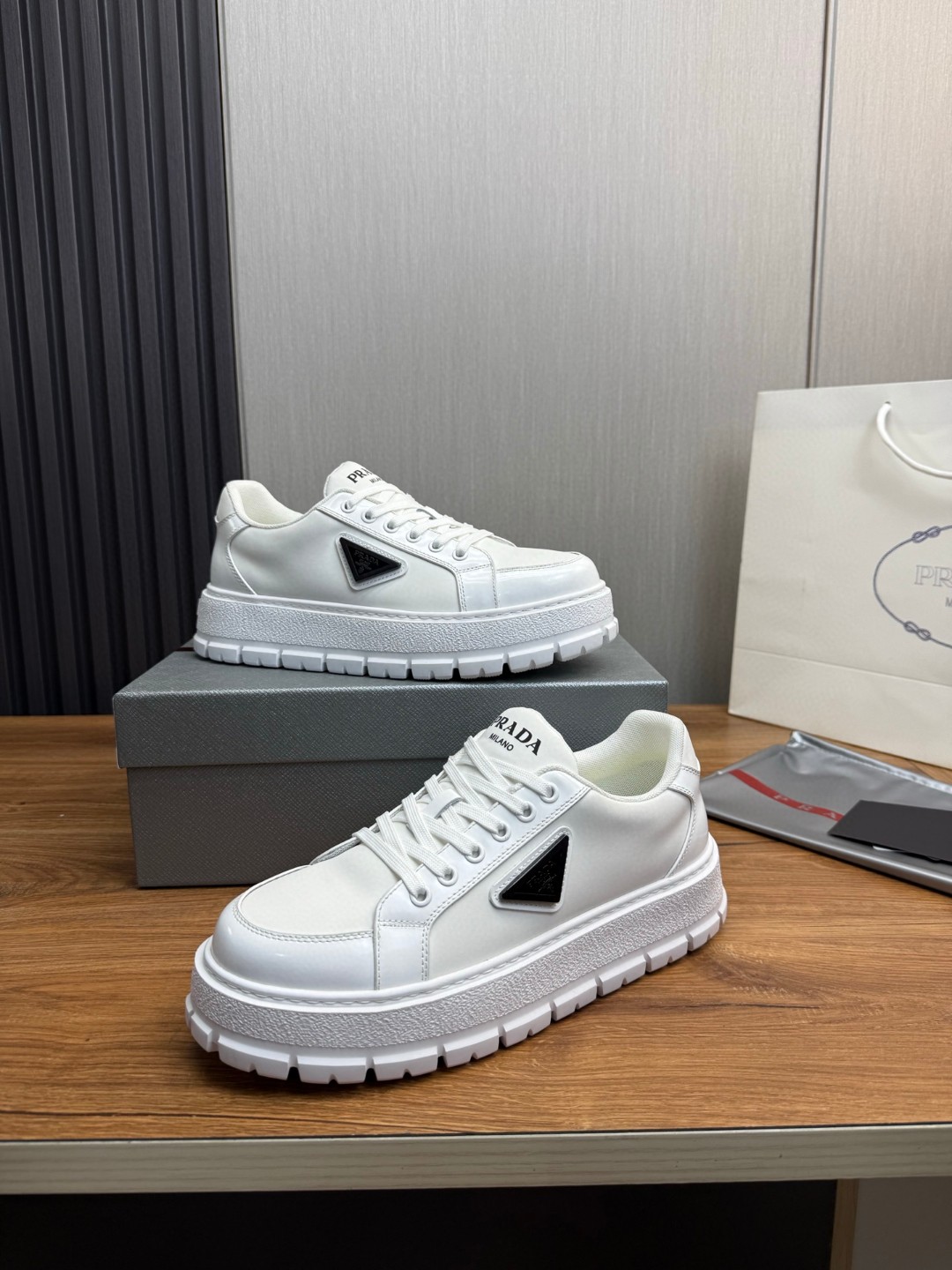 Male Basic Shoes