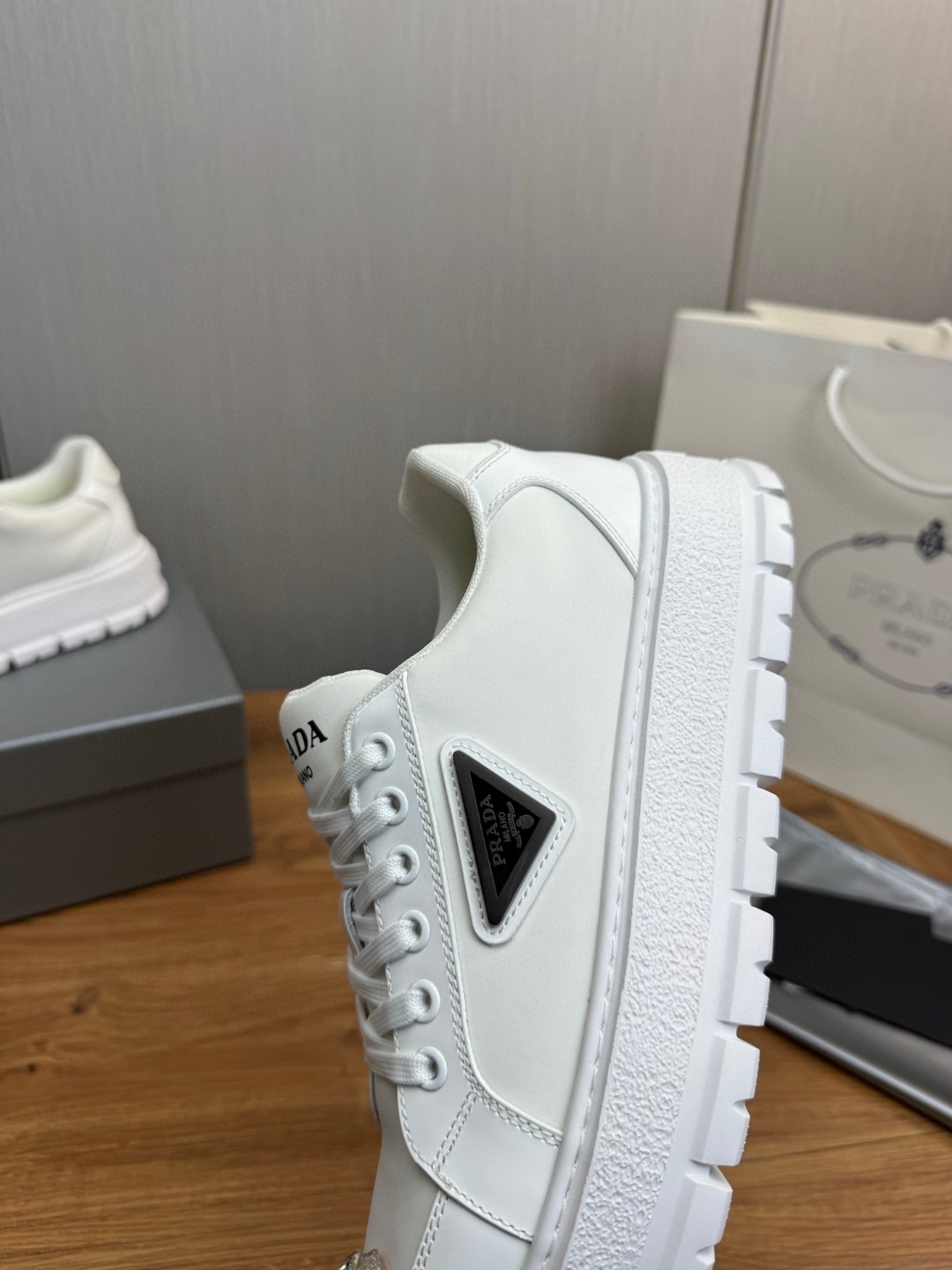 Male Basic Shoes