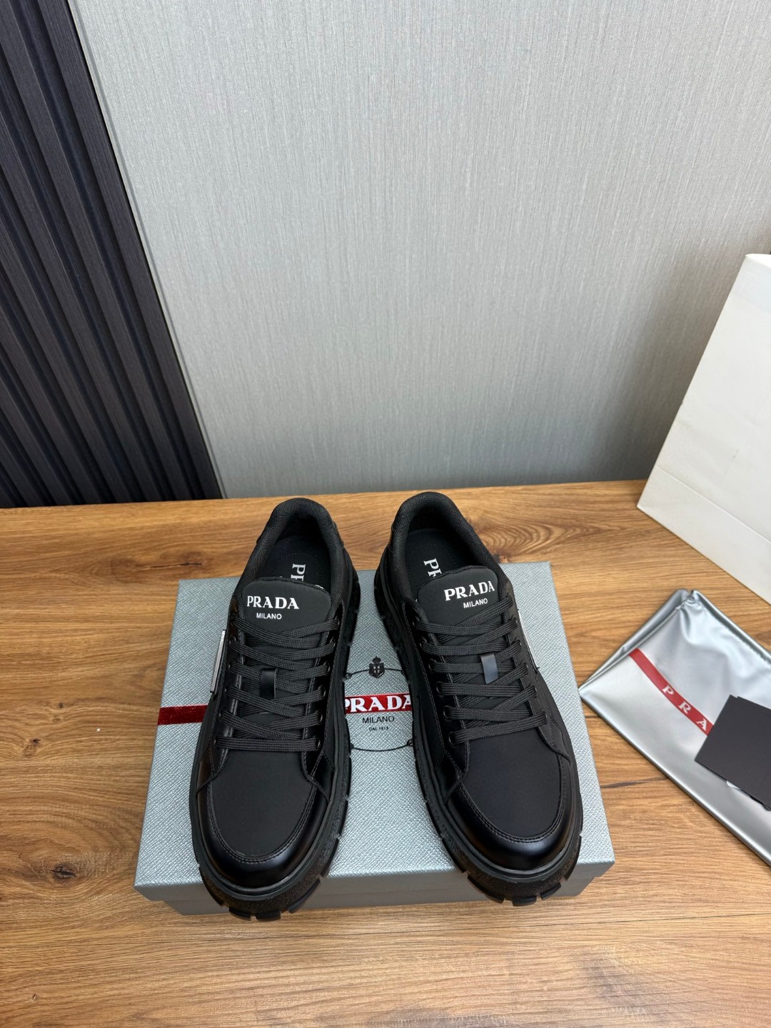 Male Basic Shoes