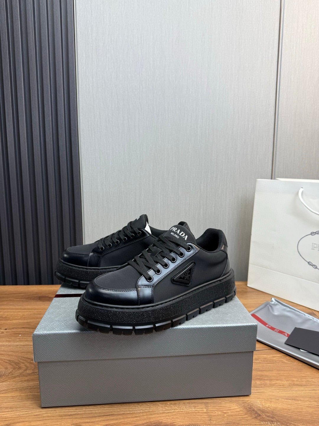 Male Basic Shoes