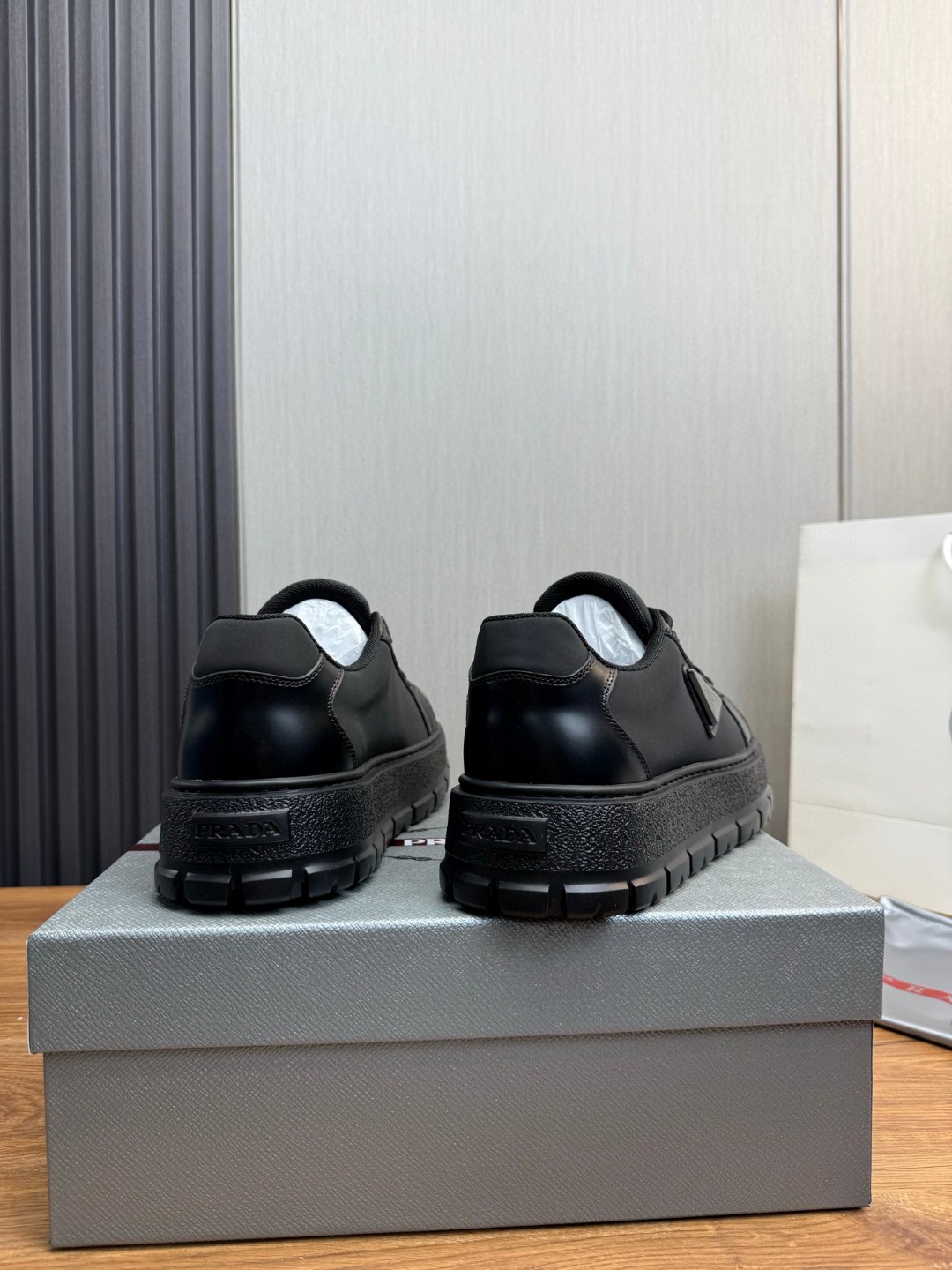 Male Basic Shoes