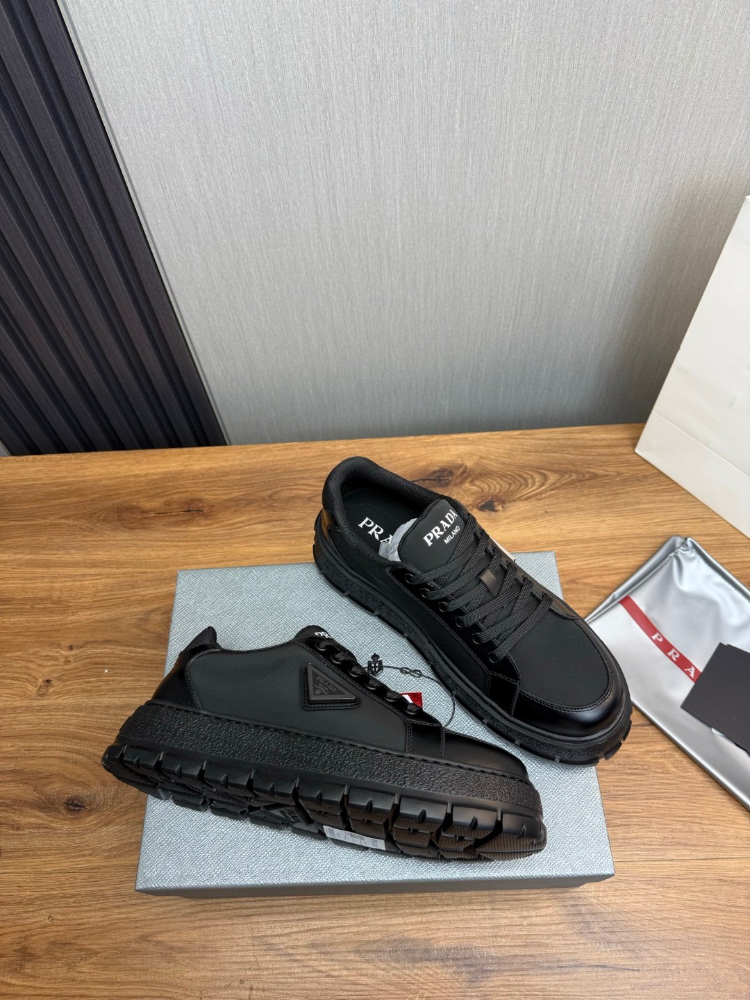 Male Basic Shoes
