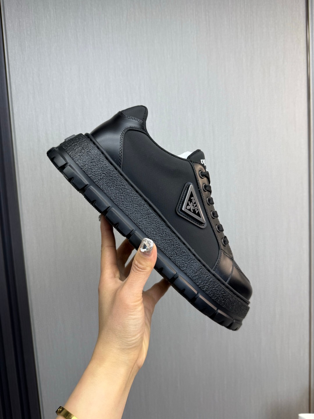 Male Basic Shoes