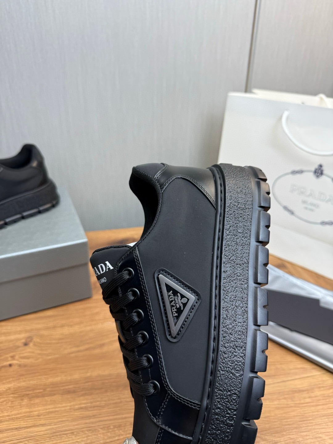 Male Basic Shoes