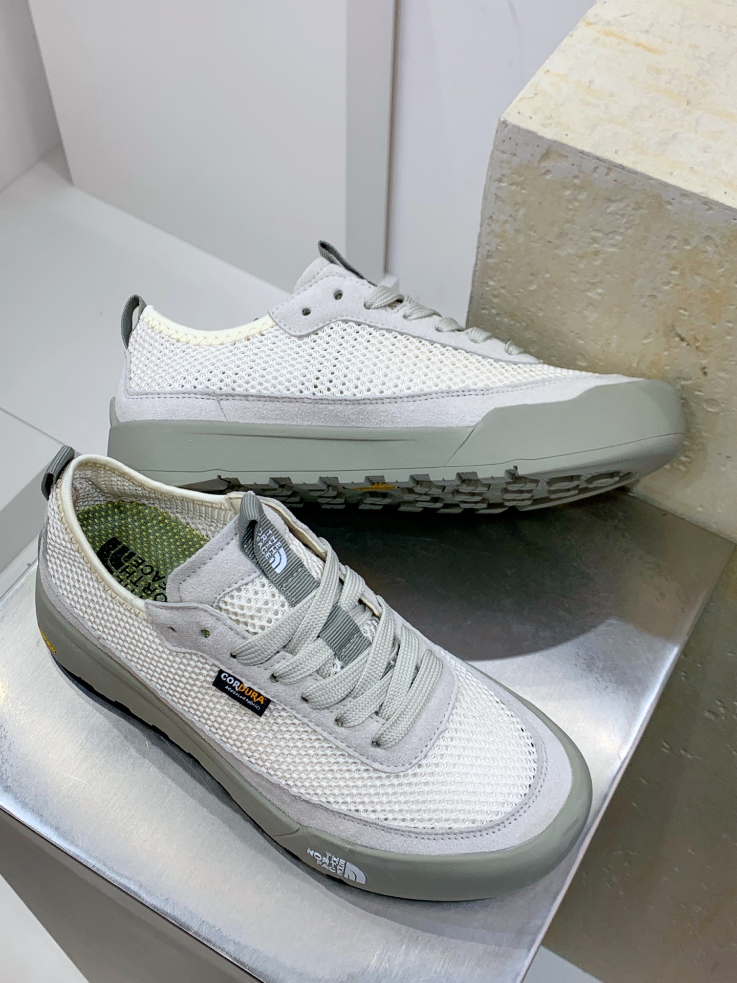 The North Face Basic Shoes M-l