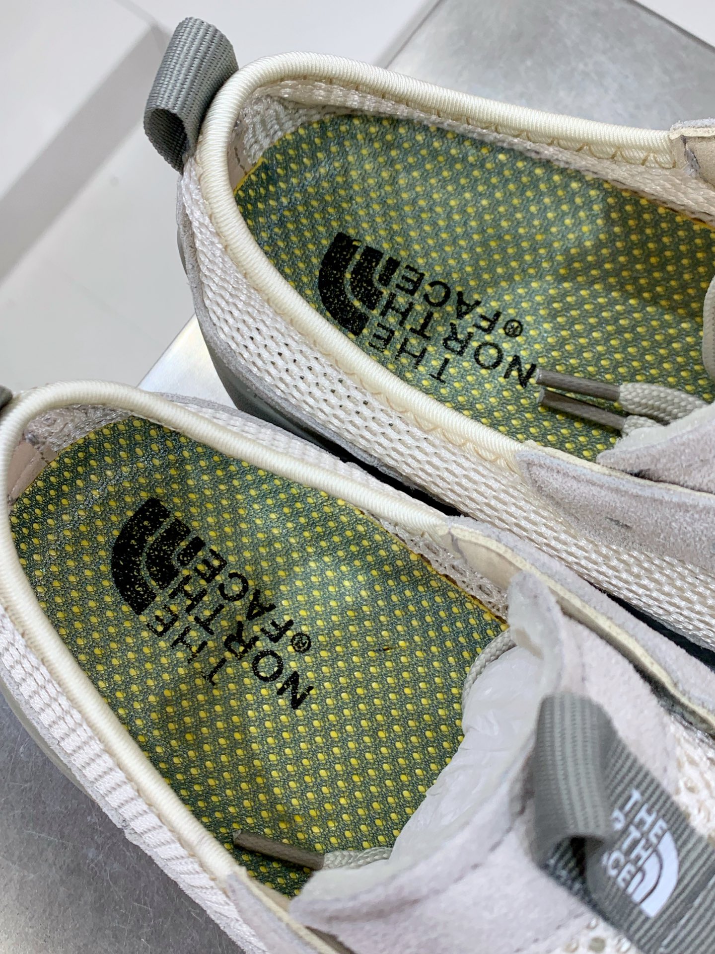 The North Face Basic Shoes M-l