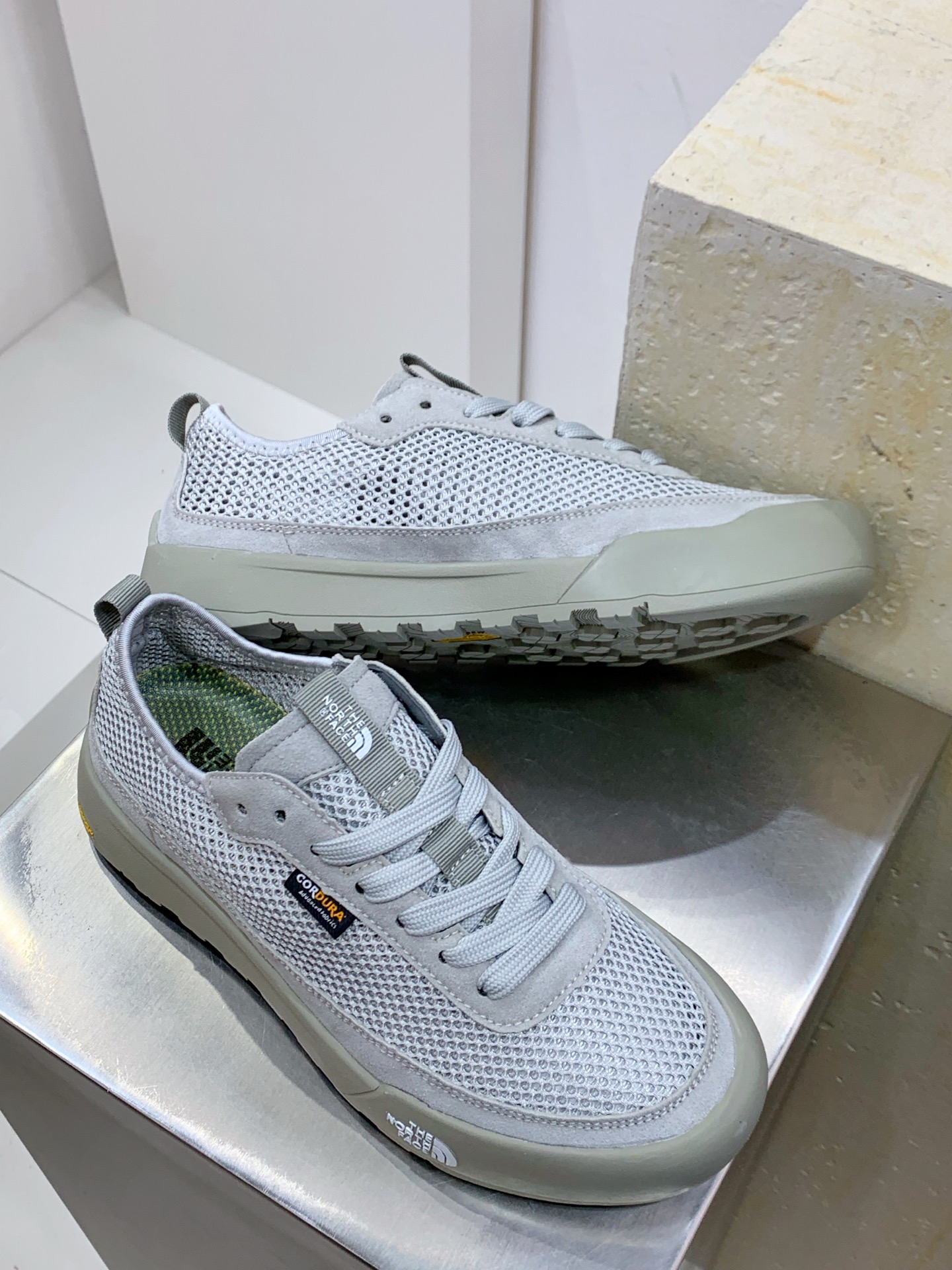 The North Face Basic Shoes M-l