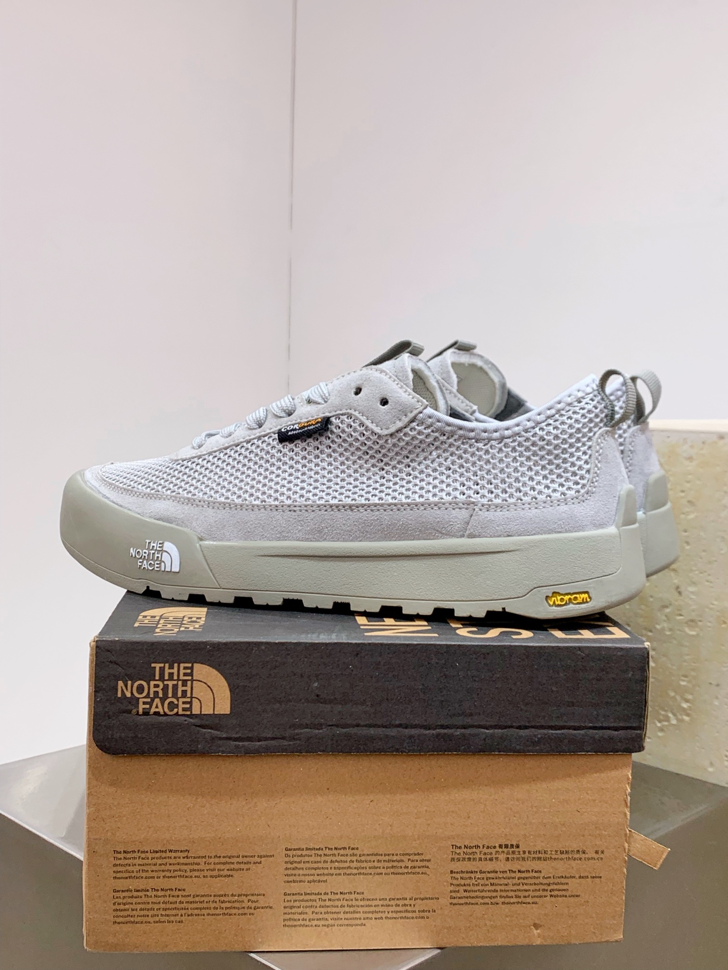 The North Face Basic Shoes M-l