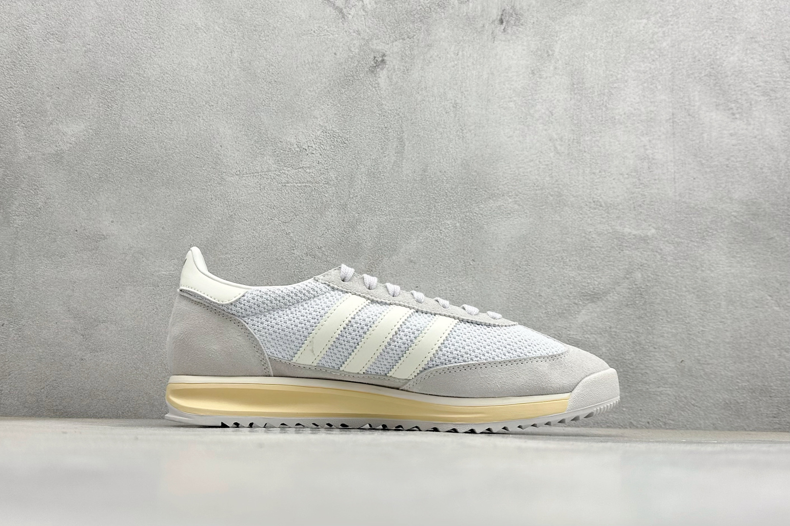 Adidas Board Shoes L-s