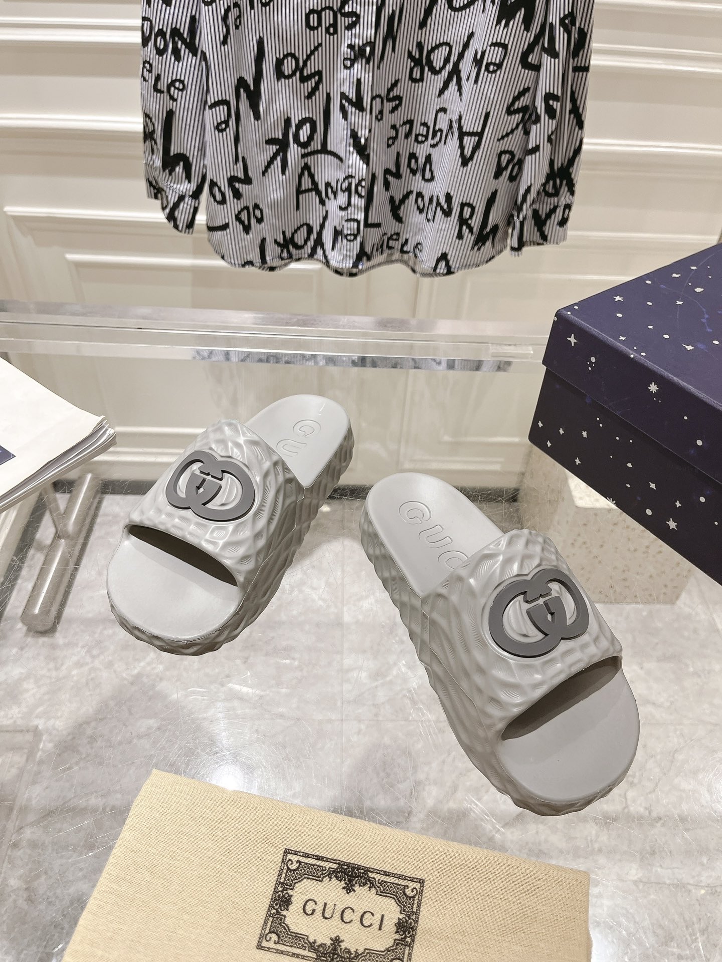 Male Sandals S