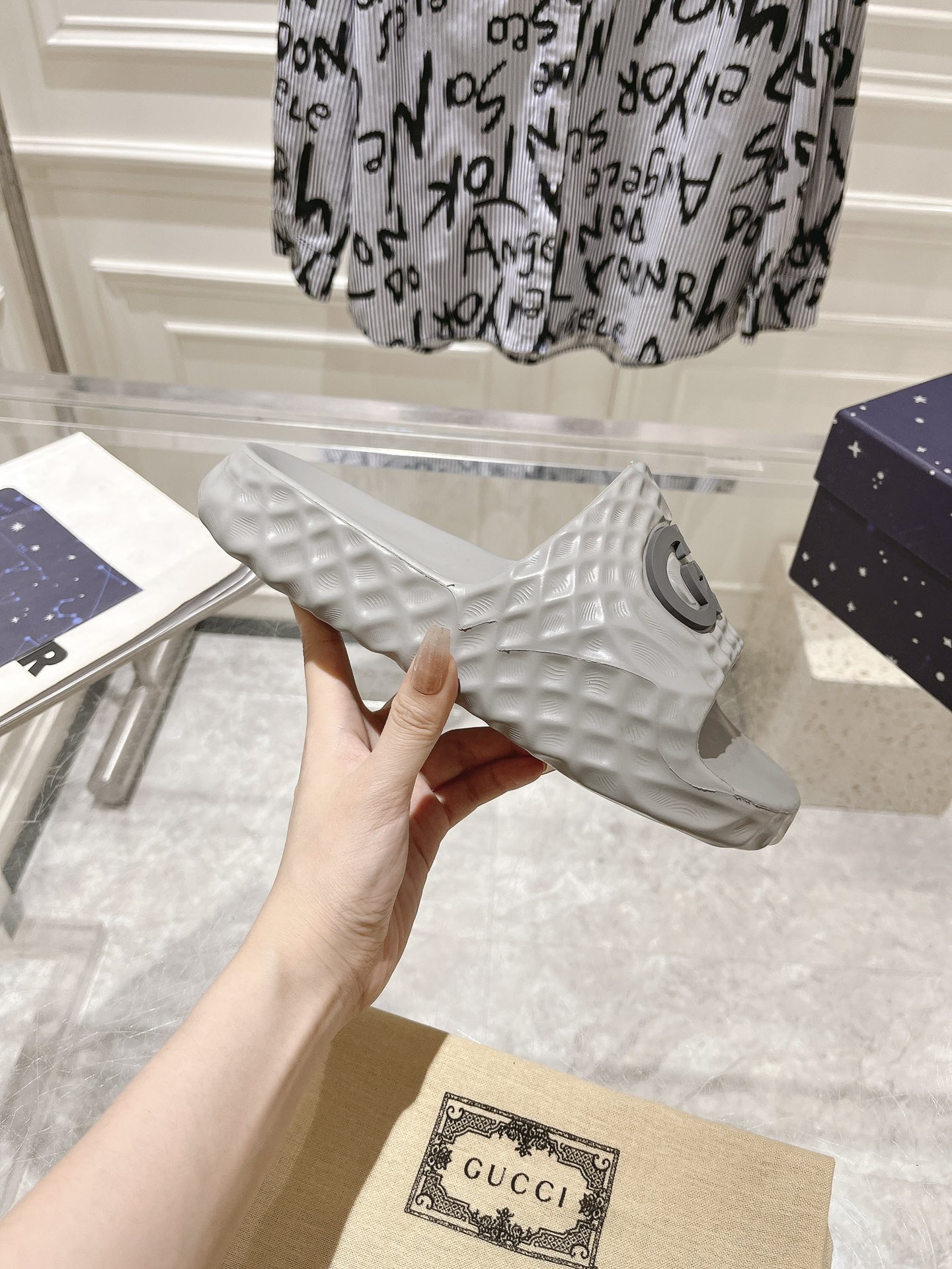 Male Sandals S