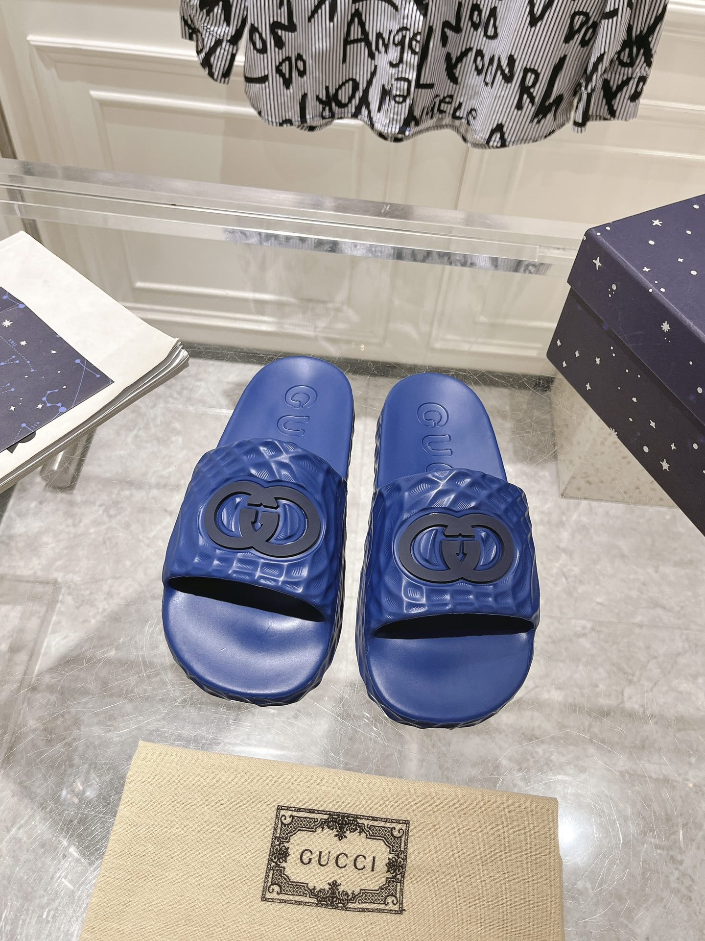 Male Sandals S
