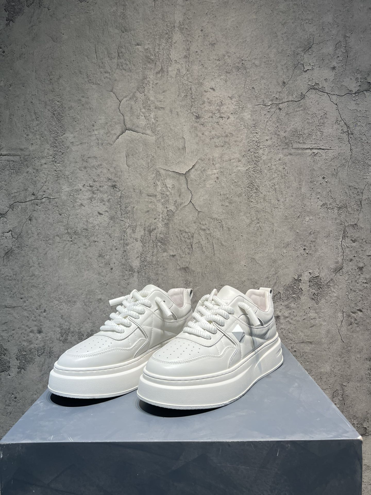 Basic Shoes