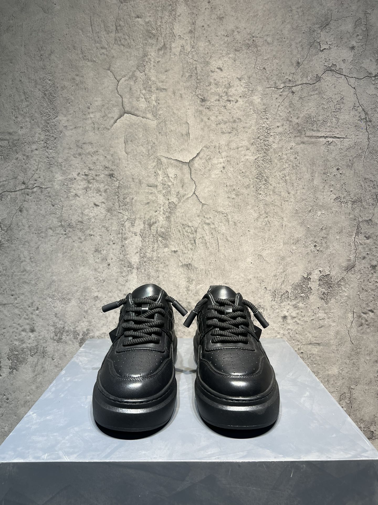 Basic Shoes