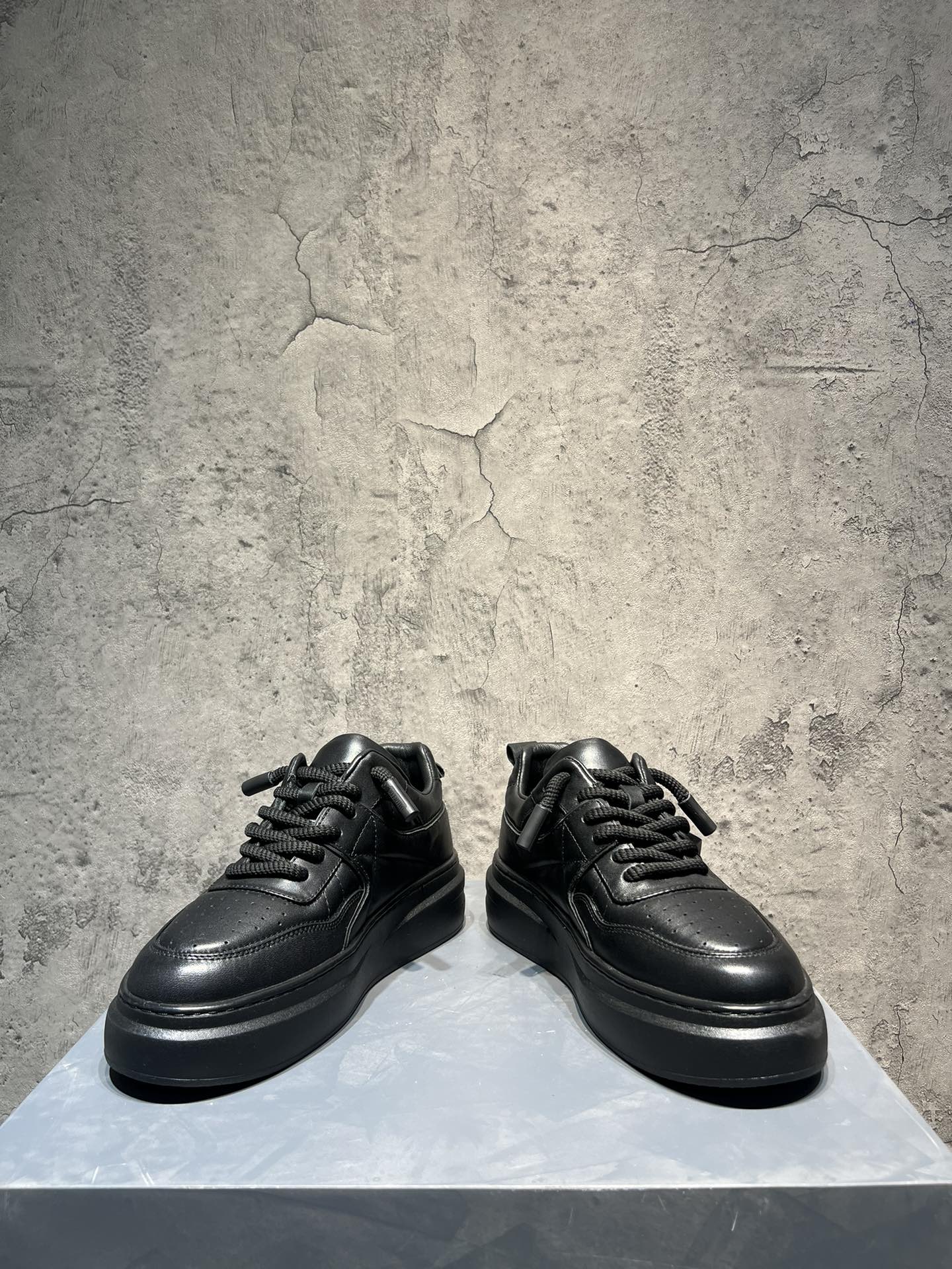 Basic Shoes