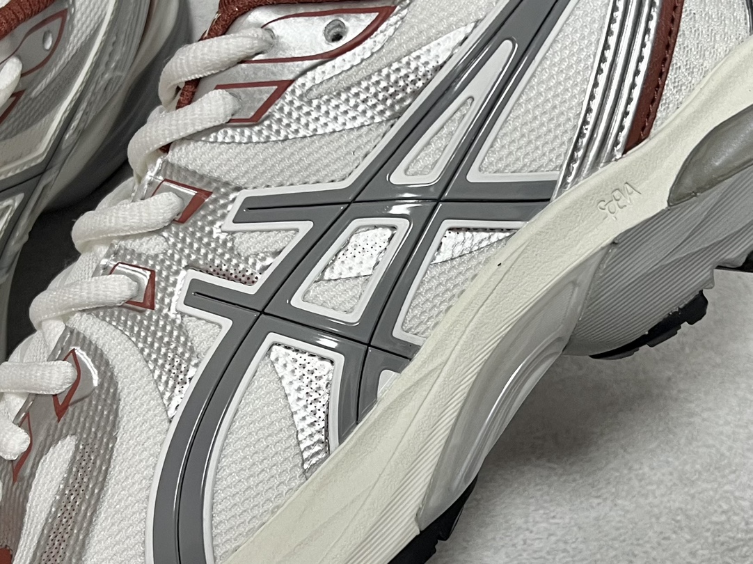 Basic Shoes Breathable L-s