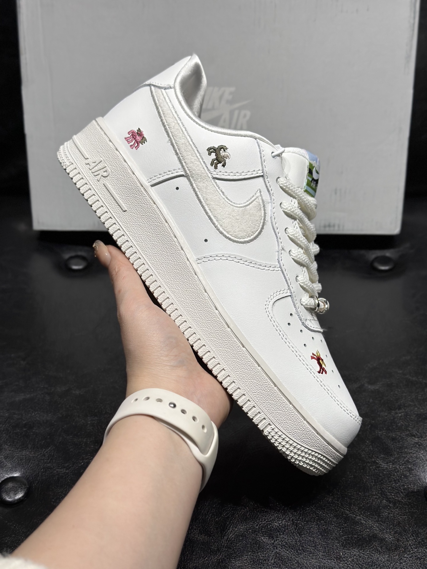 Nike Basic Shoes Red