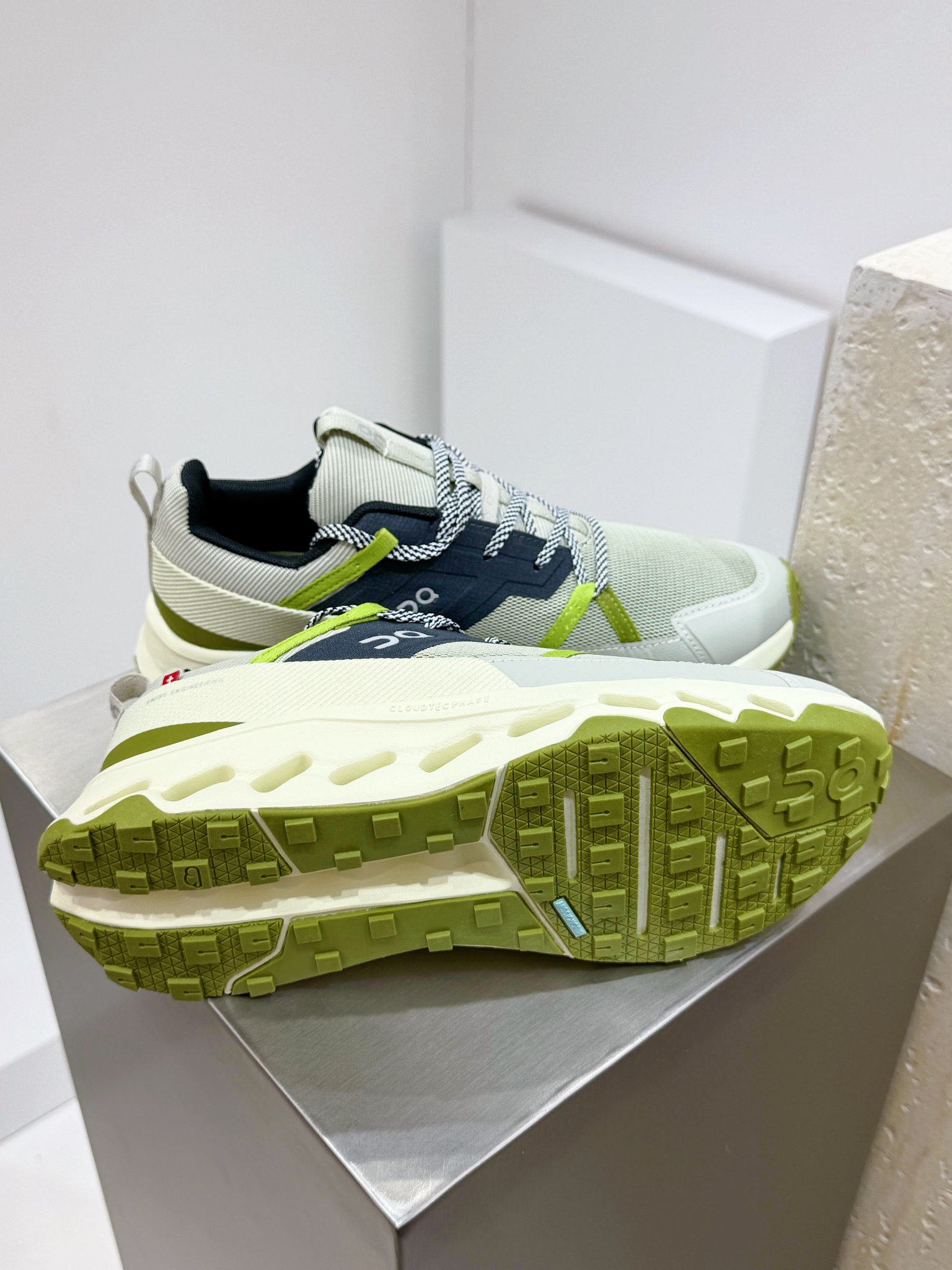 Running Shoes Shock Absorbing L-s