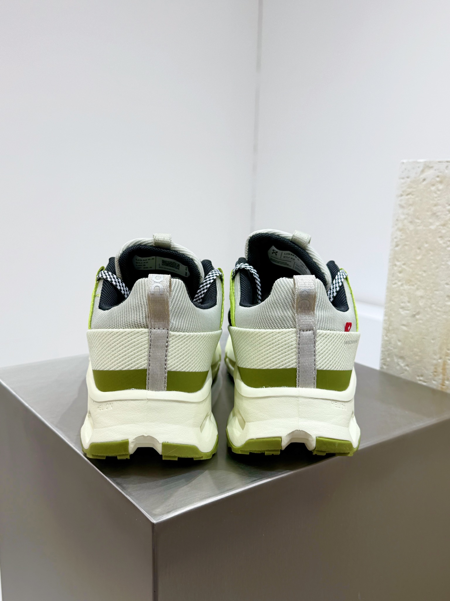 Running Shoes Shock Absorbing L-s