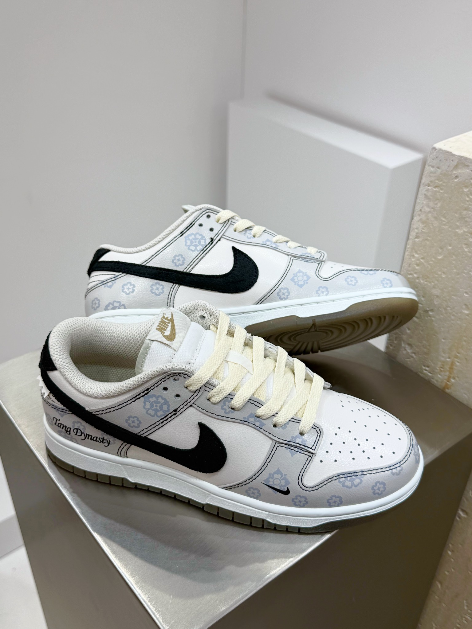 Nike Male Board Shoes L-s