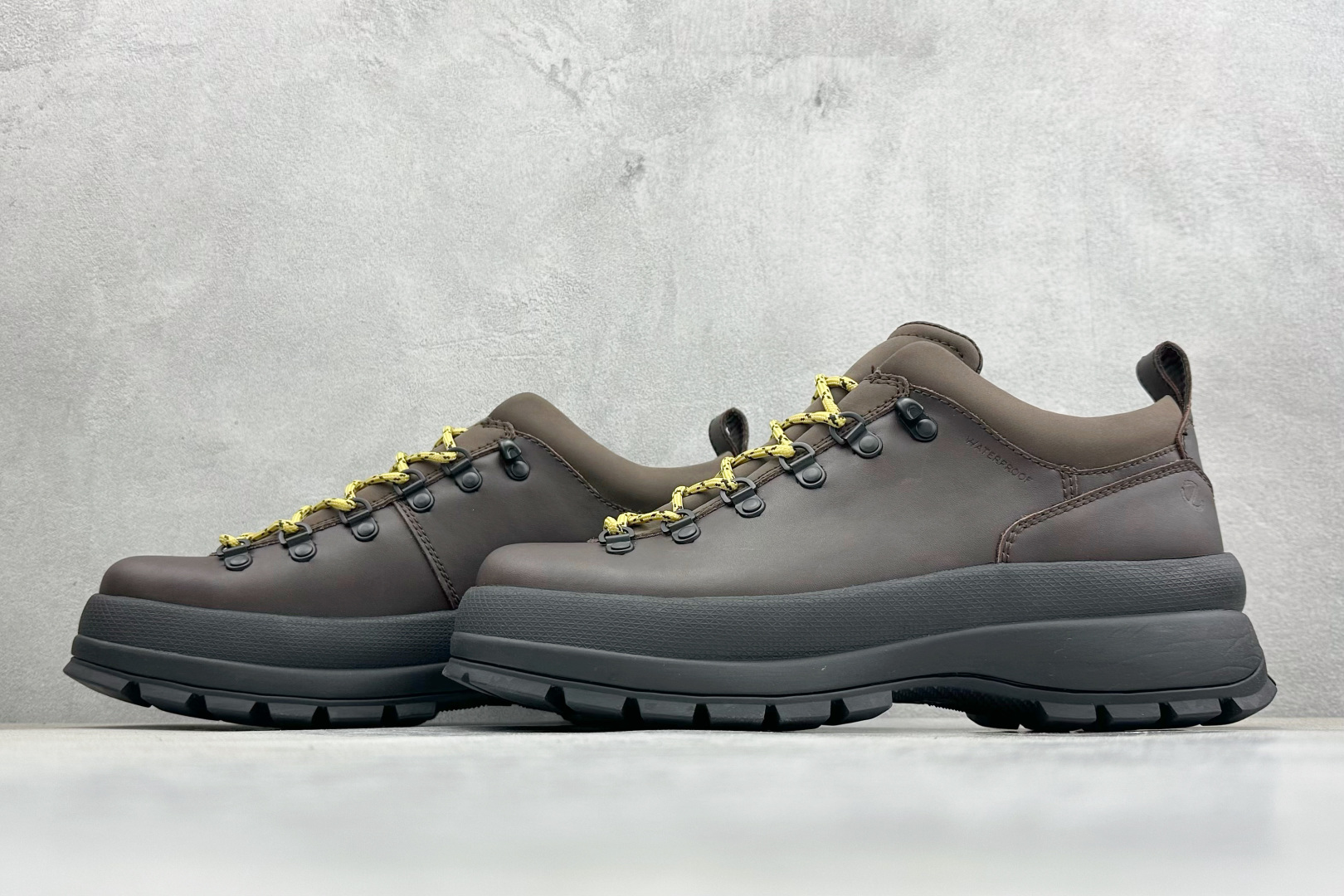 Male Leather Shoes Cow Leather Breathable