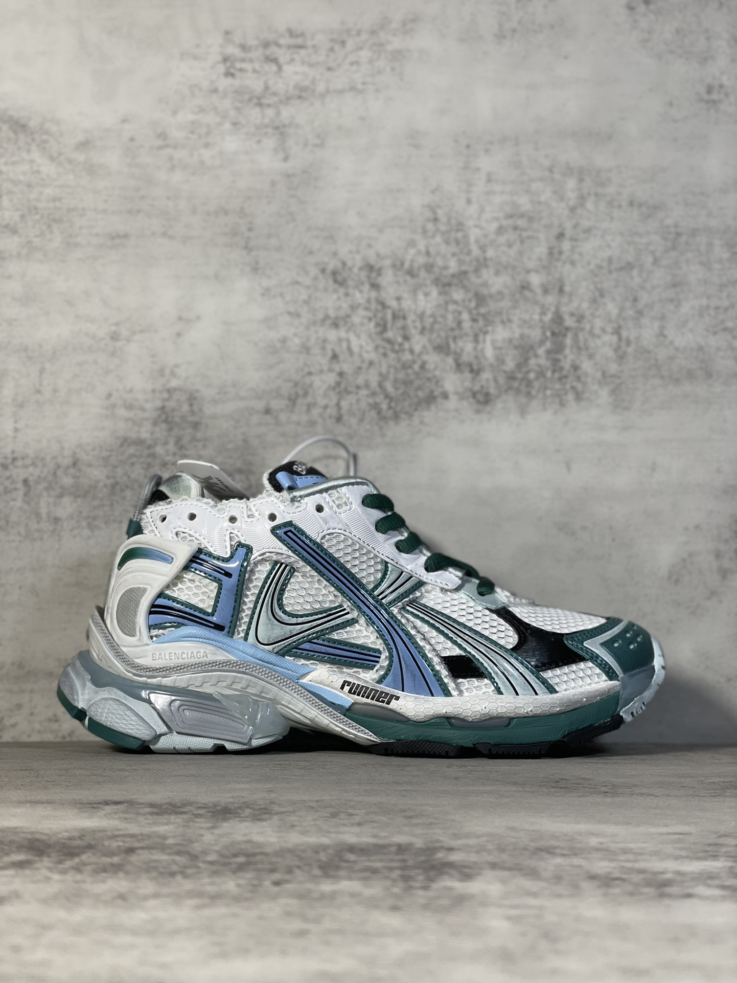 Balenciaga Sneakers M-l