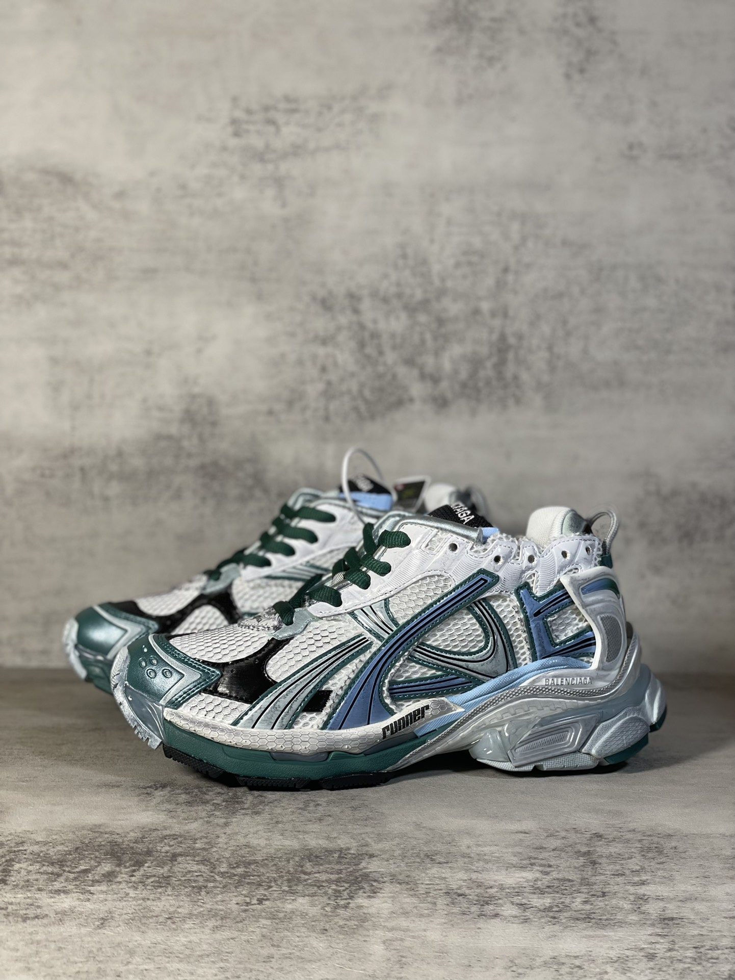 Balenciaga Sneakers M-l