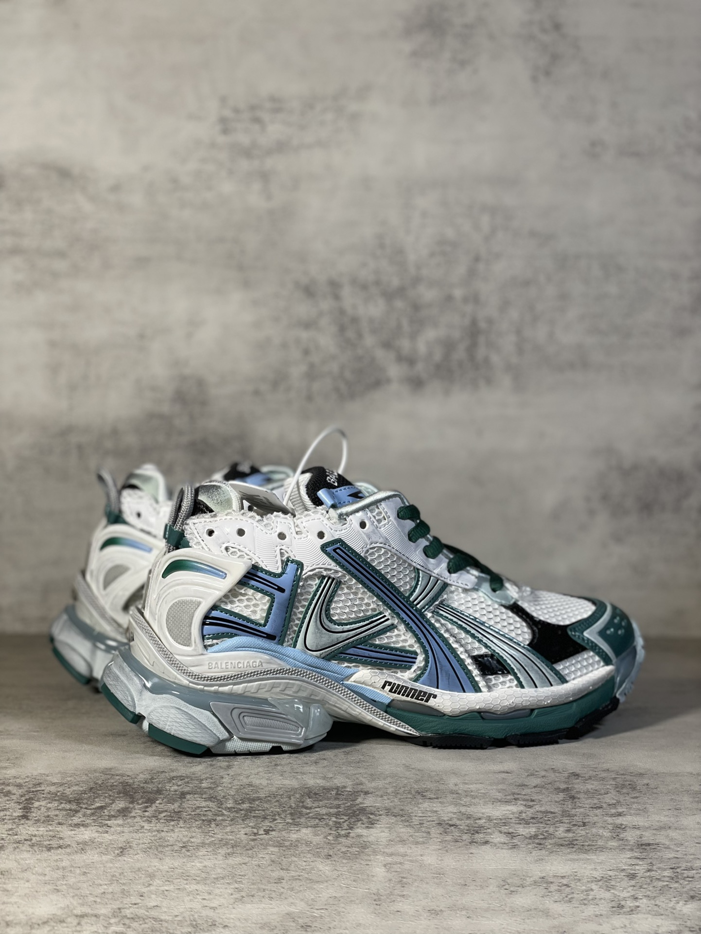 Balenciaga Sneakers M-l
