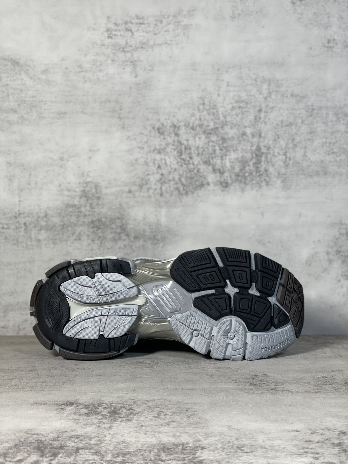 Balenciaga Sneakers M-l