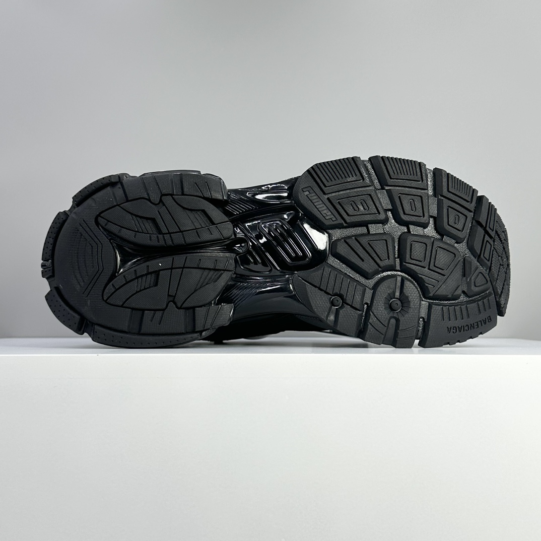 Balenciaga Sneakers M-l