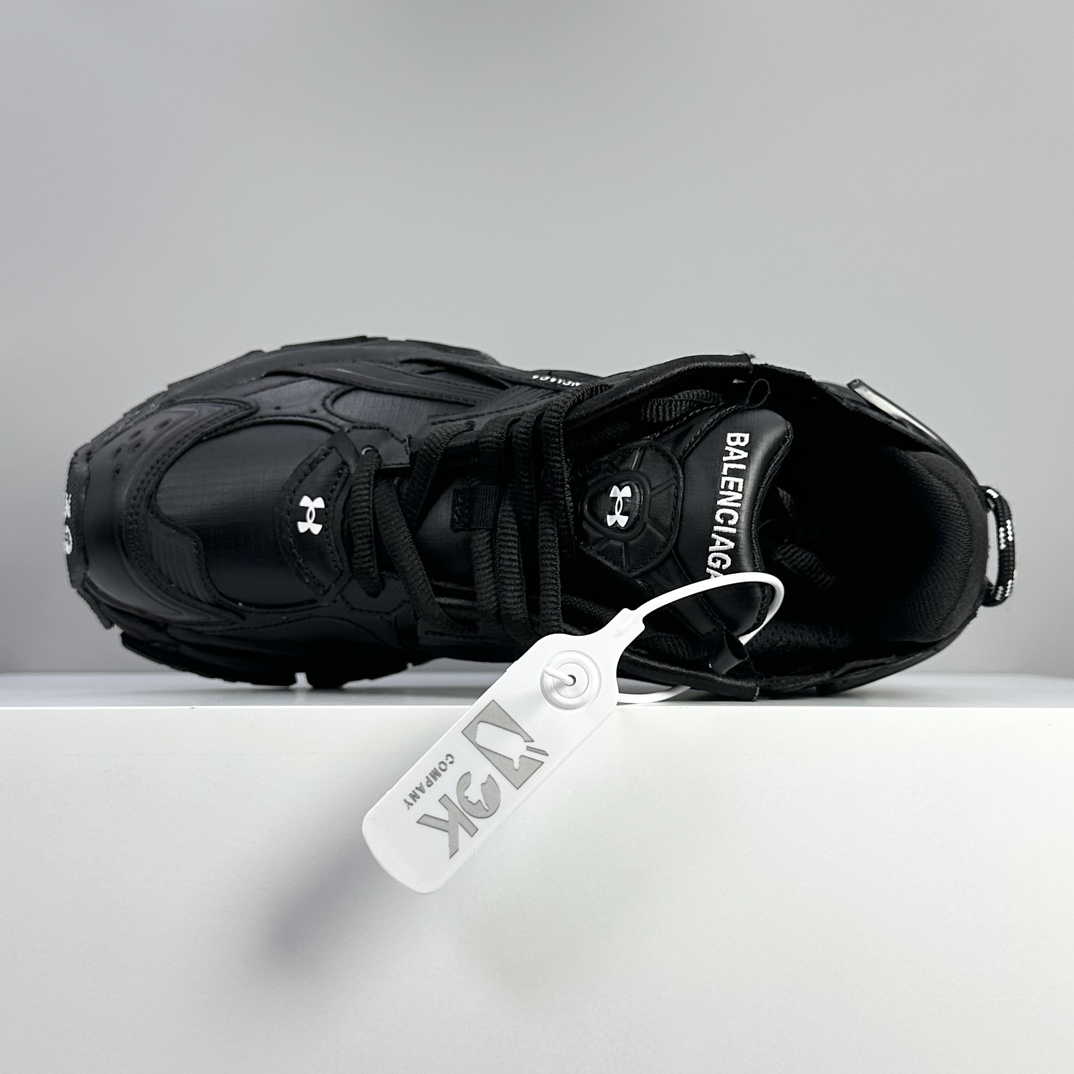 Balenciaga Sneakers M-l