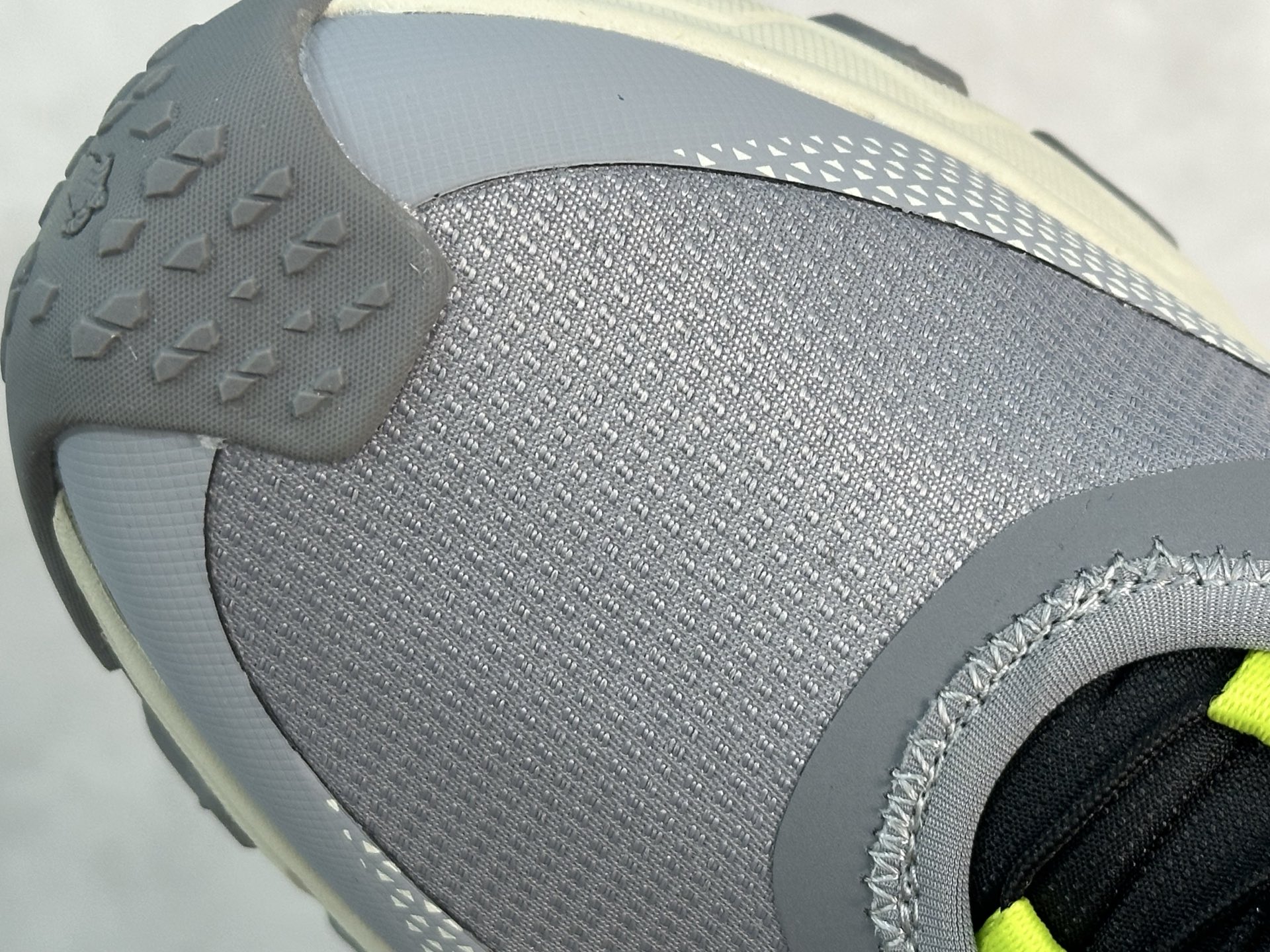 Descente Basic Shoes L-s