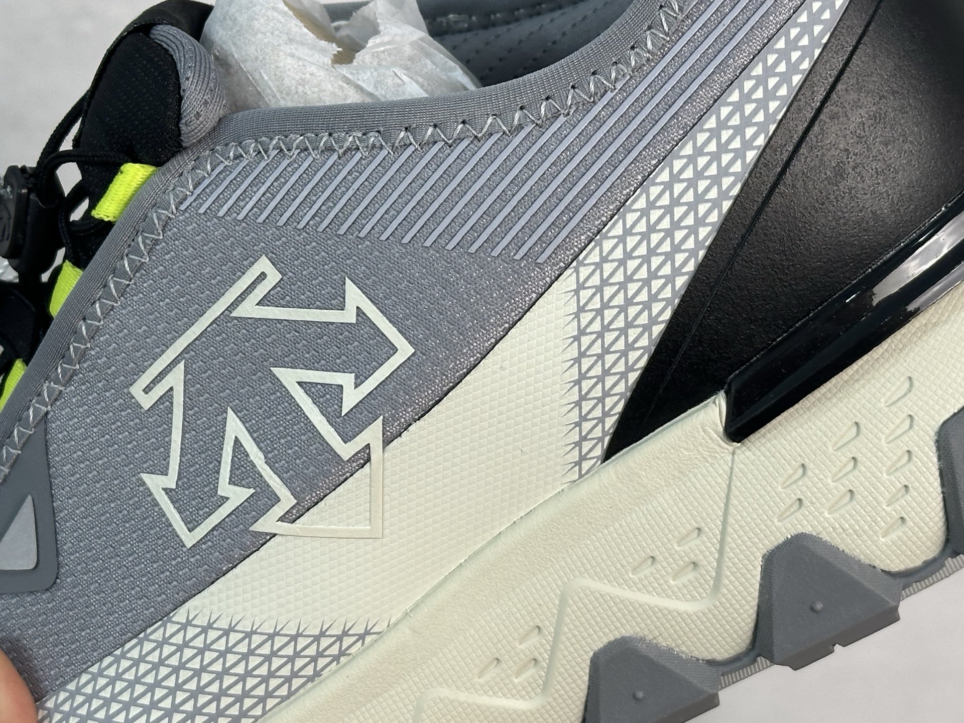 Descente Basic Shoes L-s