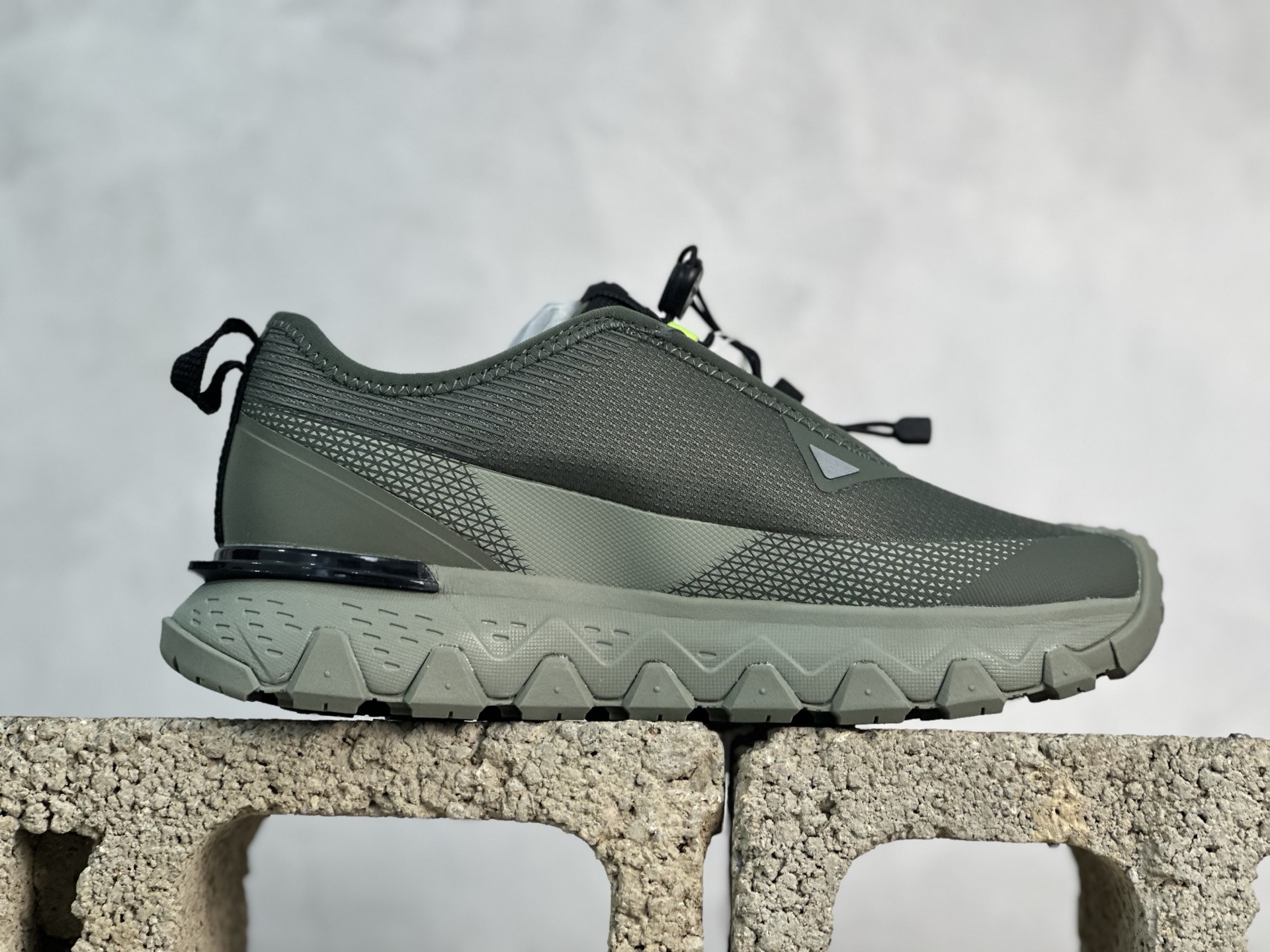 Descente Basic Shoes L-s