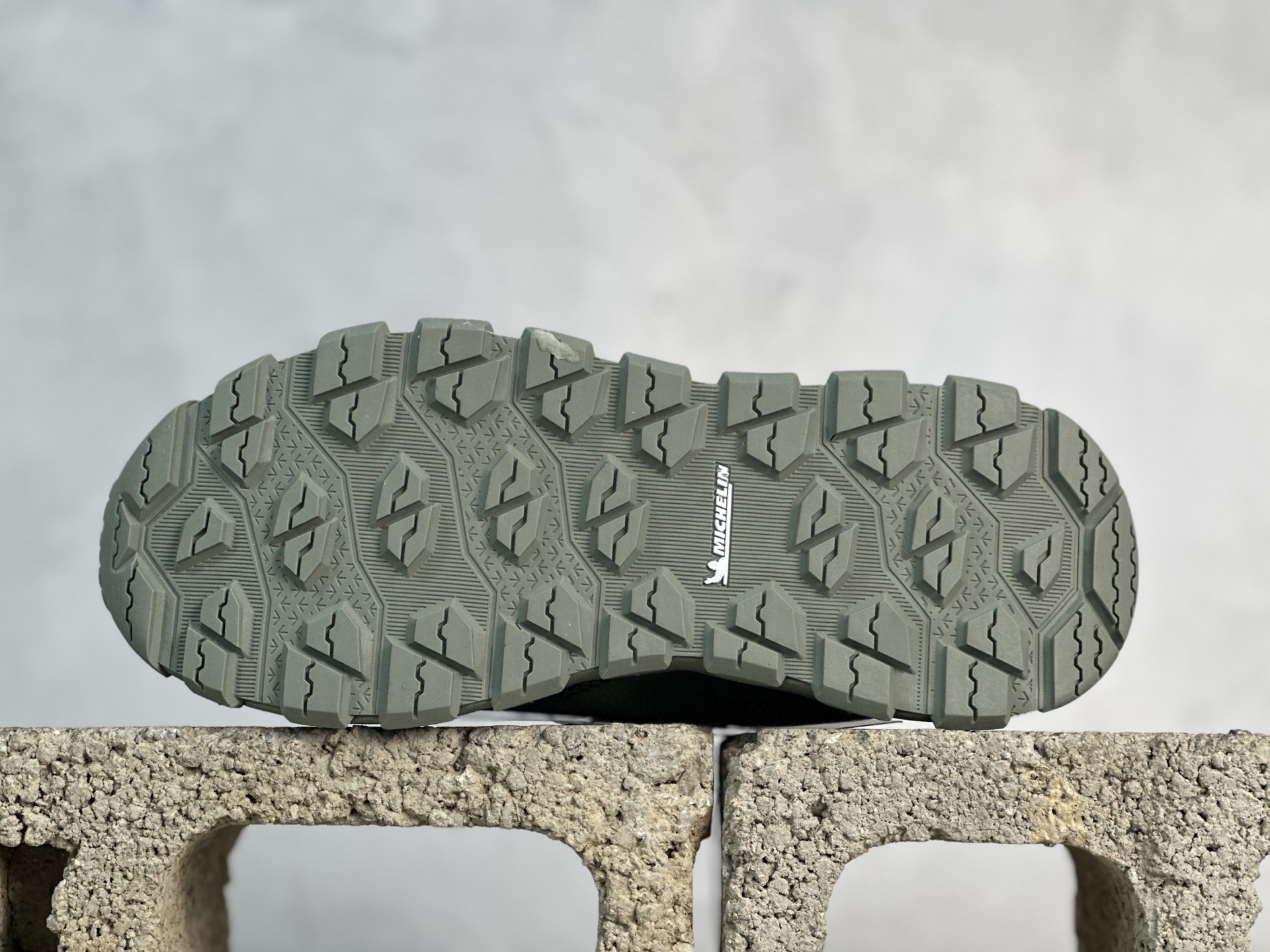 Descente Basic Shoes L-s