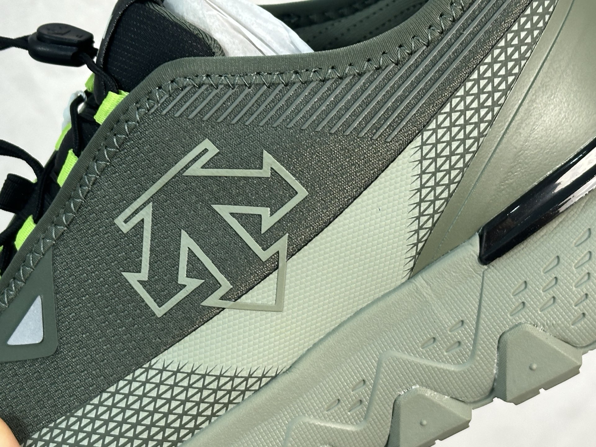Descente Basic Shoes L-s