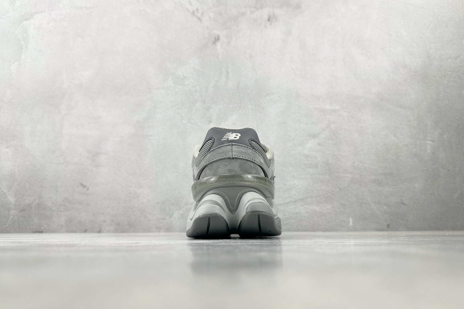 New Balance Basic Shoes Gray L