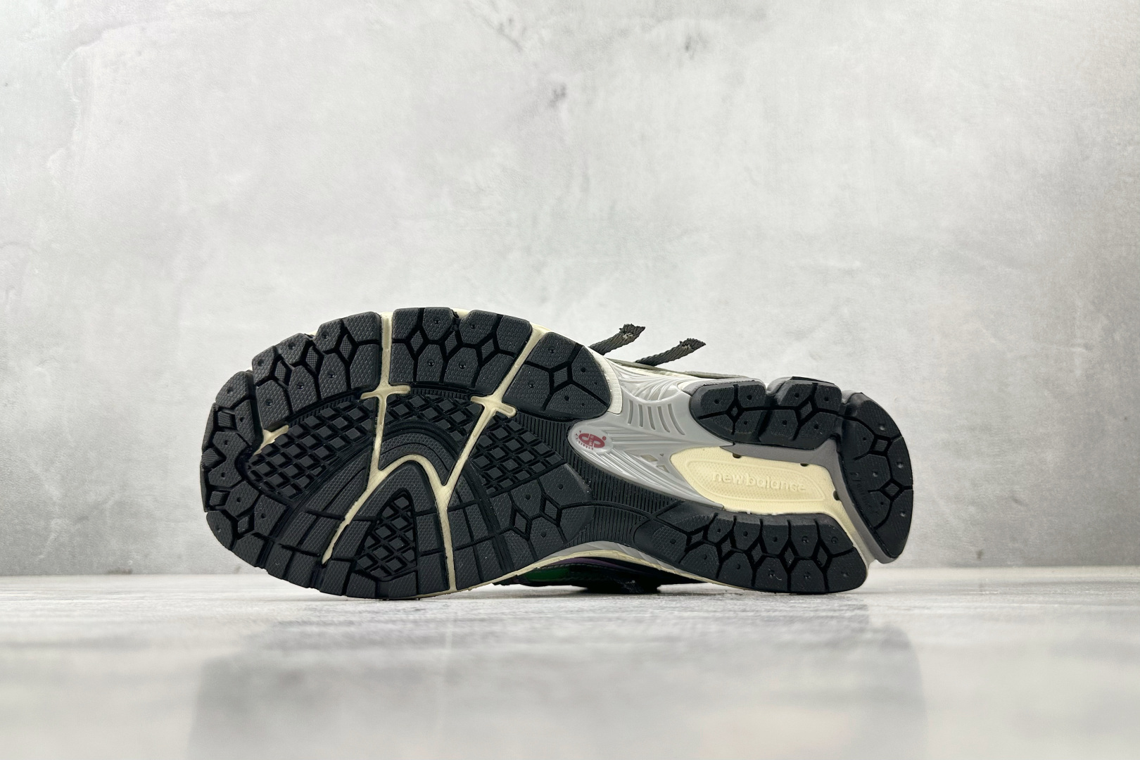 Adidas New Balance Basic Shoes L