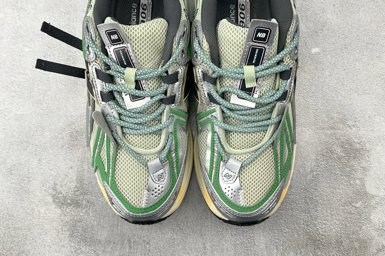 Adidas New Balance Basic Shoes L