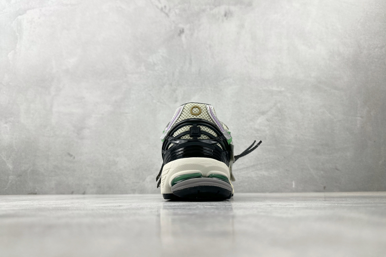 Adidas New Balance Basic Shoes L