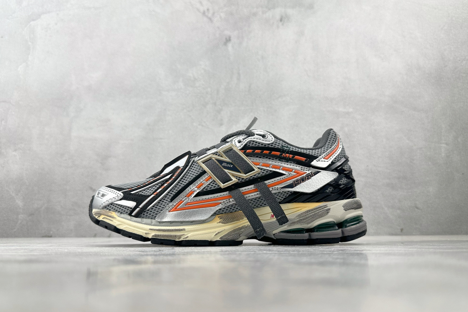 New Balance Basic Shoes L