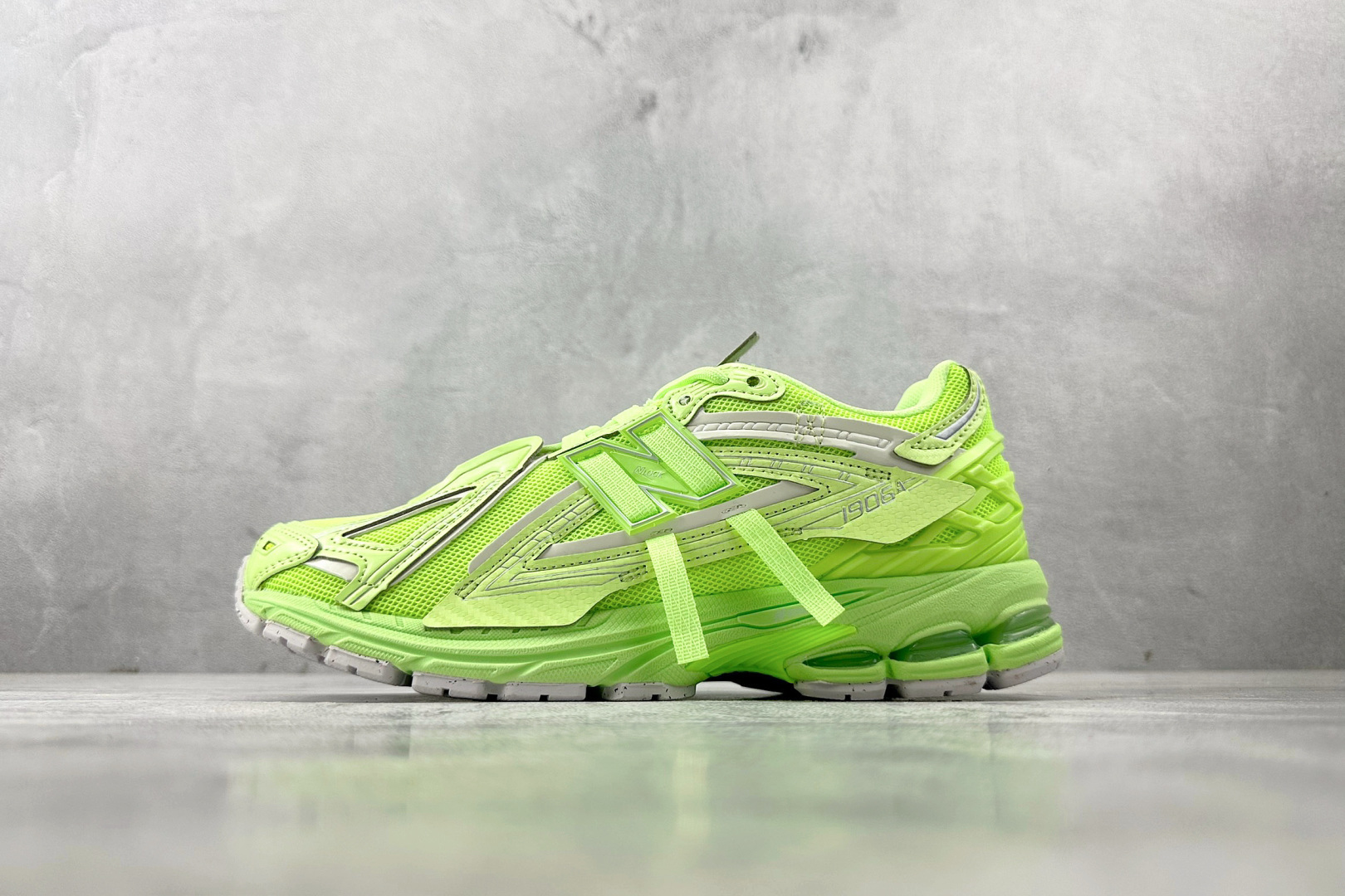 New Balance Basic Shoes L