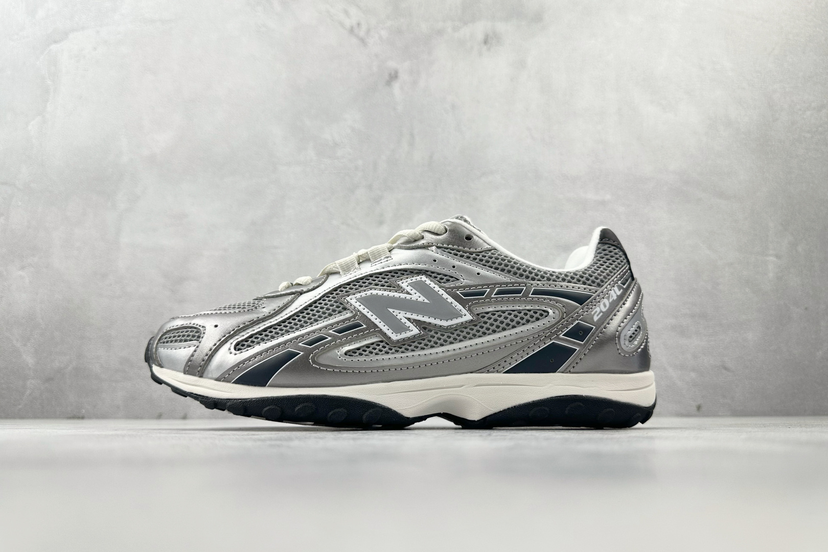 New Balance Basic Shoes L
