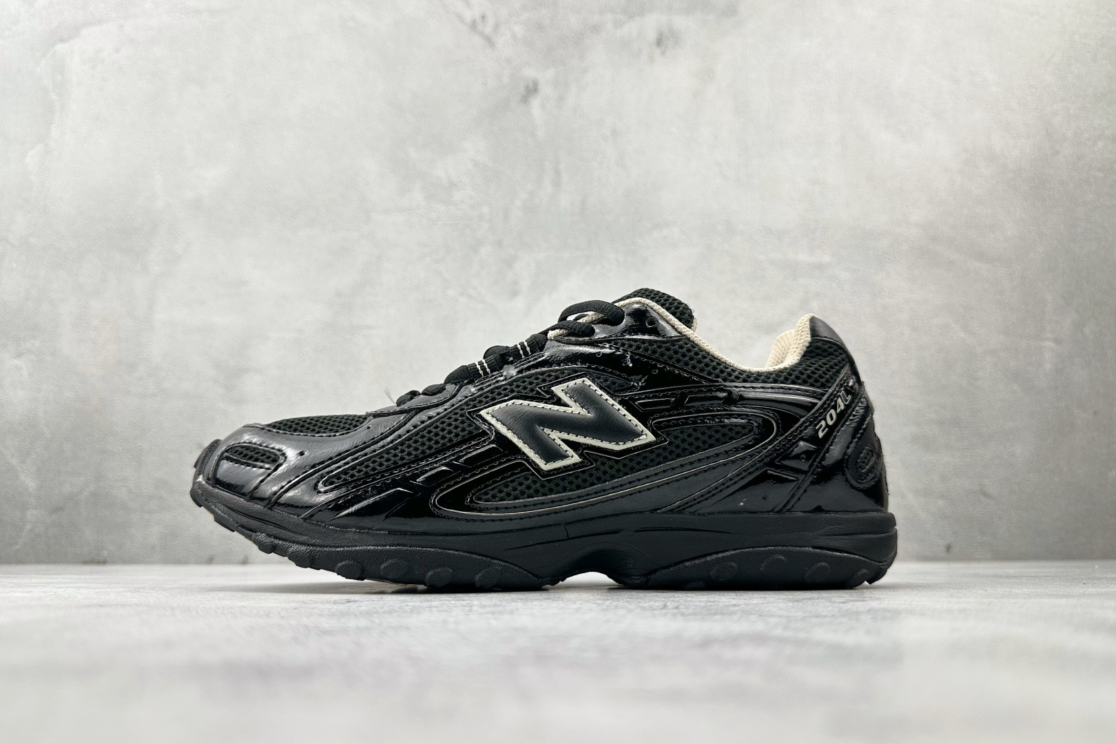 New Balance Basic Shoes L