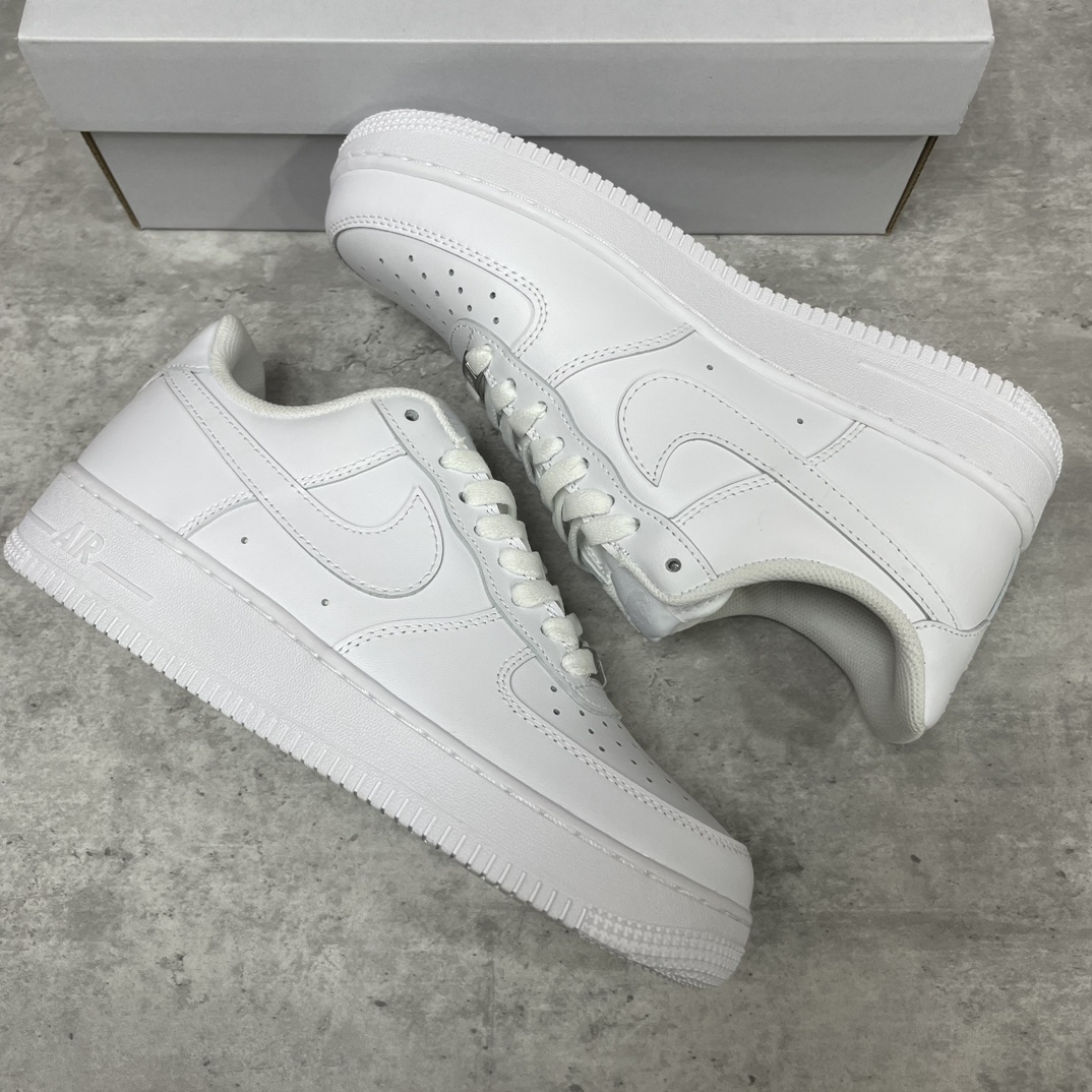 Nike Basic Shoes L-s